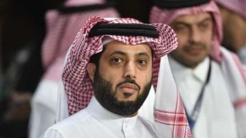 تركي آل الشيخ لحكم اللقاء :ربنا ياخدك تركي آل الشيخ لحكم اللقاء :ربنا ياخدك