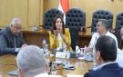 نائب محافظ الجيزة تترأس اجتماعا لمتابعة استكمال تنفيذ مشروع طريق الإخلاص