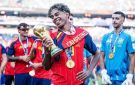 لامين يامال يحقق إنجازا تاريخيا بعد التتويج بكأس العالم