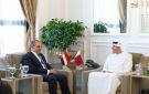 وزيرا خارجية مصر وقطر يبحثان تعزيز العلاقات والتطورات الإقليمية في الدوحة