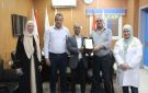 مستشفيات جامعة بني سويف تكرم العاملين بالمركز الطبي التخصصي تقديرا لجهودهم
