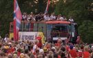 على الطريقة المصرية .. استقبال شعبي لمنتخب النرويج بعد الخروج المشرف من المونديال