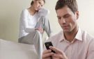 خبيرة علاقات أسرية: لا تجعل السوشيال ميديا تقودك إلى شريك حياة مزيف.. - eg