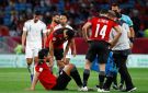 صخرة دفاع منتخب مصر يخلع القميص ويعلن اعتزاله كرة القدم - eg
