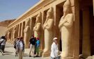 الأمين العام للمجلس الأعلى للآثار: أرض مصر لم تبح إلا بـ30 من آثارها