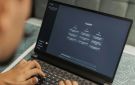 بعد موجة غضب المستخدمين.. OpenAI تتراجع وتصلح تصميم ChatGPT الجديد - eg