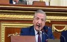 فخري الفقي يكشف أسباب أزمة المعاشات وخطة سداد 800 مليار جنيه على 50 عاما