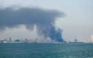 إيران: انفجار لغم بحري يصيب ناقلة نفط في مضيق هرمز