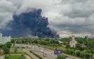 مسيرات أوكرانية تشعل منطقة صناعية في روسيا