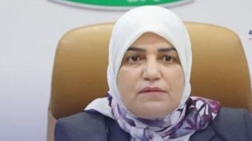 أمريكا تمنع وزيرة عراقية سابقة من دخول بلادها وتضعها على قوائم الإرهاب أمريكا تمنع وزيرة عراقية سابقة من دخول بلادها وتضعها على قوائم الإرهاب