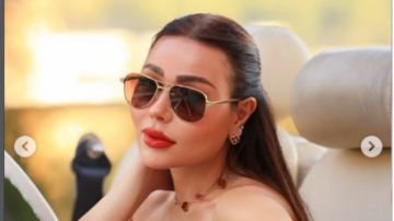 أسما إبراهيم تستعرض أناقتها بإطلالة ملفتة.. شاهد أسما إبراهيم تستعرض أناقتها بإطلالة ملفتة.. شاهد
