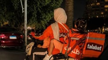 سارة مندوبة طلبات.. خدعوني والتريند ضرني سارة مندوبة طلبات.. خدعوني والتريند ضرني