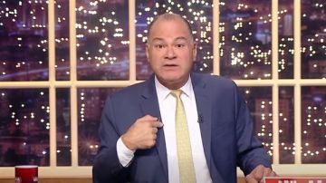 نشأت الديهي: اللي بيدافع عن محمد ناصر يارب تشوف ولادك زيه نشأت الديهي: اللي بيدافع عن محمد ناصر يارب تشوف ولادك زيه
