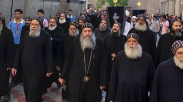 صلاة تجنيز الراهب القمص متاؤس المحرقي صور صلاة تجنيز الراهب القمص متاؤس المحرقي صور