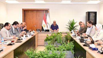 وزير الري يبحث الإعداد لإطلاق المرحلة الثانية من برنامج البحوث التطبيقية بين مصر وهولندا 