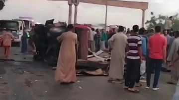 مصرع وإصـابة 19 في حـ ـادث انقلاب سيارة عمالة بالمنوفية مصرع وإصـابة 19 في حـ ـادث انقلاب سيارة عمالة بالمنوفية