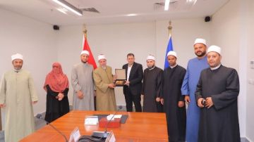 وفد القافلة الدعوية لمجمع البحوث الإسلامية يزور دمياط وفد القافلة الدعوية لمجمع البحوث الإسلامية يزور دمياط