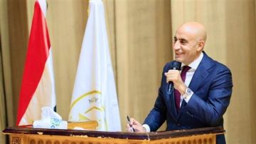 التعليم تنفي إجبار خريجي البكالوريا المصرية على الإلتحاق بالجامعات الخاصة فقط التعليم تنفي إجبار خريجي البكالوريا المصرية على الإلتحاق بالجامعات الخاصة فقط