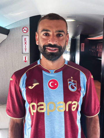 رسميا.. محمد صلاح بقميص نادي طرابزون التركي (فيديو) رسميا.. محمد صلاح بقميص نادي طرابزون التركي (فيديو)
