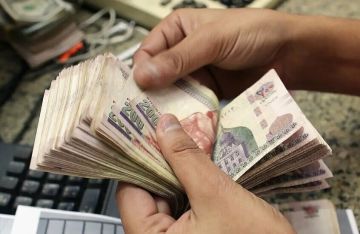 مصر.. 3 سيناريوهات متوقعة لتحركات الدولار أمام الجنيه مصر.. 3 سيناريوهات متوقعة لتحركات الدولار أمام الجنيه