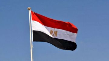 علاوة مخاطر السندات المصرية تهبط لأدنى مستوى منذ عام 2014