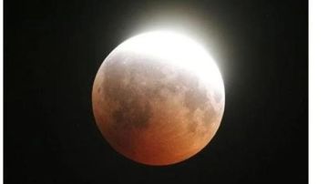 ليلة استثنائية في سماء أغسطس.. 4 ظواهر فلكية يوم 12 ليلة استثنائية في سماء أغسطس.. 4 ظواهر فلكية يوم 12