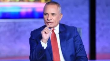 أحمد موسى يوجه الشكر للرئيس السيسي بشأن توجيهات ملف الشواطئ أحمد موسى يوجه الشكر للرئيس السيسي بشأن توجيهات ملف الشواطئ