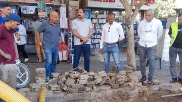 إصلاح كسر في خط مياه رئيسي بالعجوزة إصلاح كسر في خط مياه رئيسي بالعجوزة