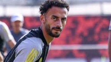 الحريف وصل .. بيراميدز يضم أحمد عبد القادر رسميا الحريف وصل .. بيراميدز يضم أحمد عبد القادر رسميا