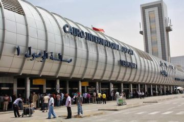 زيادة جديدة على رسوم تأشيرات الدخول إلى الأراضي المصرية.. ما القصة؟ زيادة جديدة على رسوم تأشيرات الدخول إلى الأراضي المصرية.. ما القصة؟
