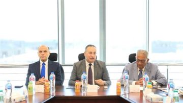 عمرو موسى رئيسا لمجلس أمناء جامعة طنطا الأهلية عمرو موسى رئيسا لمجلس أمناء جامعة طنطا الأهلية