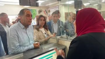 مدبولي يتفقد المركز التكنولوجي بقرية سندبسط بالغربية مدبولي يتفقد المركز التكنولوجي بقرية سندبسط بالغربية