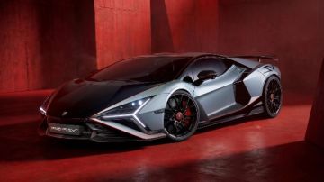 ريفويلتو SV الجديدة.. أسرع سيارة في تاريخ لامبورجيني ريفويلتو SV الجديدة.. أسرع سيارة في تاريخ لامبورجيني