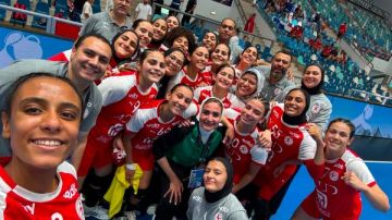 رئيسة بعثة منتخب الشابات: فخورة ببنات مصر.. وما يحدث في مونديال رومانيا إنجاز رئيسة بعثة منتخب الشابات: فخورة ببنات مصر.. وما يحدث في مونديال رومانيا إنجاز