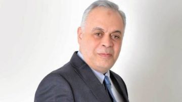 أول فرحتي.. أشرف زكي يحتفل بعيد ميلاد ابنته مايا أول فرحتي.. أشرف زكي يحتفل بعيد ميلاد ابنته مايا