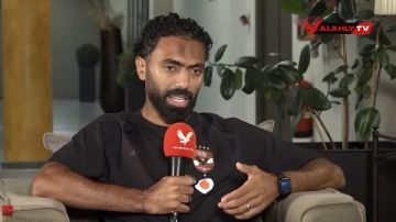 حسين الشحات: طول ما جمهور الأهلي يدعم اللاعبين سنحقق بطولات ونفرح مع بعض