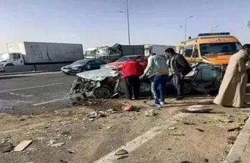 مصرع شخص وإصابة 8 آخرين في تصادم مروع بين نقل وعدة سيارات أعلى الطريق الأوسطي مصرع شخص وإصابة 8 آخرين في تصادم مروع بين نقل وعدة سيارات أعلى الطريق الأوسطي