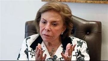 ميرفت التلاوي: مبارك رفض مغادرة مصر بعد التنحي.. وما تعرض له لم يكن يليق برئيس سابق ميرفت التلاوي: مبارك رفض مغادرة مصر بعد التنحي.. وما تعرض له لم يكن يليق برئيس سابق