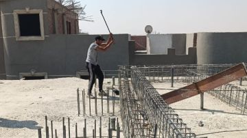 هتخالف هنهد.. استكمال إزالة مخالفات البناء بالقطاع الجنوبي في حي الهرم هتخالف هنهد.. استكمال إزالة مخالفات البناء بالقطاع الجنوبي في حي الهرم