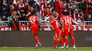 بايرن ميونخ يهزم دورتموند 2-1 ويتوج بكأس السوبر الألماني