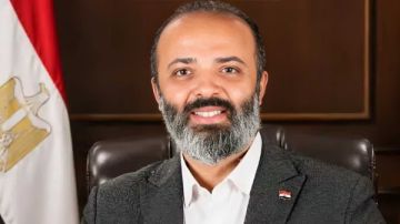 هاني عبد السميع: توجيهات الرئيس السيسي تنحاز للمواطن ومستقبل وطن يترجمها إلى مبادرة تطرق أبواب كل بيت هاني عبد السميع: توجيهات الرئيس السيسي تنحاز للمواطن ومستقبل وطن يترجمها إلى مبادرة تطرق أبواب كل بيت