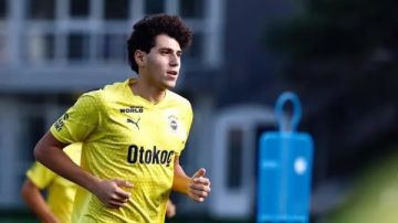 رسميا.. عمر الفايد ينتقل إلى فروسينوني الإيطالي حتى 2030 رسميا.. عمر الفايد ينتقل إلى فروسينوني الإيطالي حتى 2030