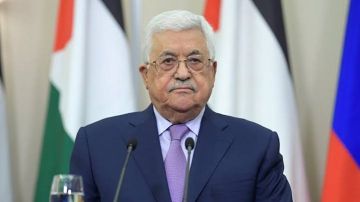 الرئيس محمود عباس ينعى سفير فلسطين لدى القاهرة دياب اللوح الرئيس محمود عباس ينعى سفير فلسطين لدى القاهرة دياب اللوح