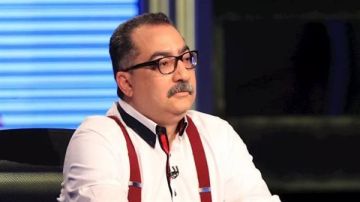 إبراهيم عيسى: الحكومة لا تتحمل شيئا.. المواطن هو من يدفع كل شيء إبراهيم عيسى: الحكومة لا تتحمل شيئا.. المواطن هو من يدفع كل شيء