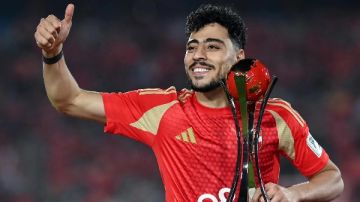 الأهلي يتعاقد مع أكرم توفيق 3 مواسم الأهلي يتعاقد مع أكرم توفيق 3 مواسم