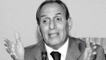 موعد ومكان عزاء الدهشوري حرب رئيس اتحاد الكرة الأسبق موعد ومكان عزاء الدهشوري حرب رئيس اتحاد الكرة الأسبق
