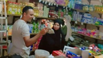 حملات رقابية على أسواق سفاجا.. 12 محضرا وإيقاف منشأتين وإعدام منتجات منتهية الصلاحية حملات رقابية على أسواق سفاجا.. 12 محضرا وإيقاف منشأتين وإعدام منتجات منتهية الصلاحية
