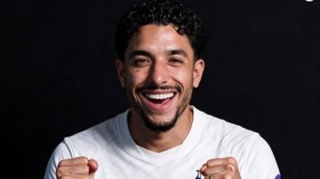 مرموش يخضع للكشف الطبي تمهيدا للانضمام إلى توتنهام مرموش يخضع للكشف الطبي تمهيدا للانضمام إلى توتنهام