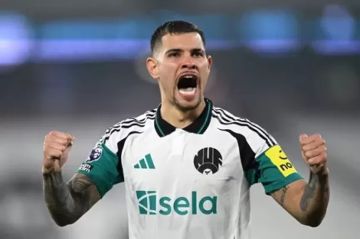 نيوكاسل يغلق الباب أمام أرسنال في صفقة برونو جيماريش نيوكاسل يغلق الباب أمام أرسنال في صفقة برونو جيماريش