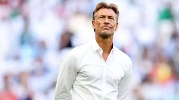 هيرفي رينارد على أعتاب العودة لقيادة منتخب كوت ديفوار هيرفي رينارد على أعتاب العودة لقيادة منتخب كوت ديفوار